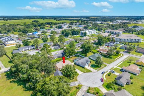 House in Dade City, Florida 3 bedrooms, 193.05 sq.m. № 1381256 - photo 5