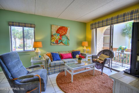 Condo in Saint Augustine, Florida, 2 bedrooms  № 773708 - photo 6