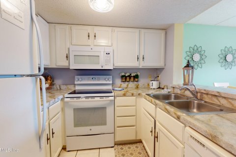 Condo in Saint Augustine, Florida, 2 bedrooms  № 773708 - photo 14