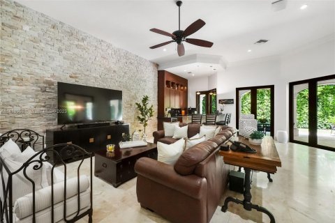Casa en venta en Pinecrest, Florida, 6 dormitorios, 700.11 m2 № 614082 - foto 13