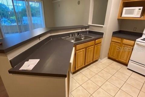 Condominio en venta en Orlando, Florida, 1 dormitorio, 75.81 m2 № 1337270 - foto 4