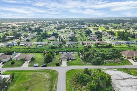 House in North Port, Florida 3 bedrooms, 160.26 sq.m. № 1265620 - photo 5