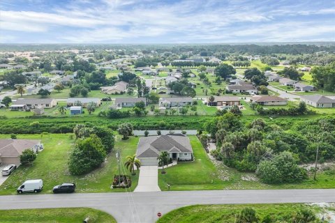 Casa en venta en North Port, Florida, 3 dormitorios, 160.26 m2 № 1265620 - foto 6