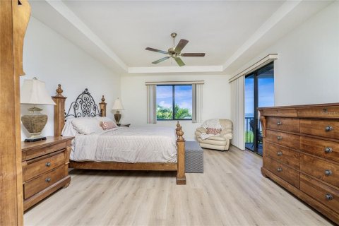 Copropriété à vendre à Punta Gorda, Floride: 3 chambres, 217.21 m2 № 1307319 - photo 13