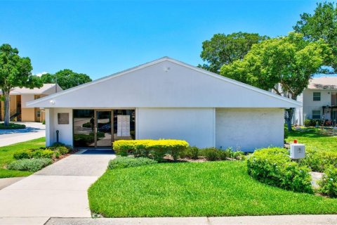 Condo in Tampa, Florida, 1 bedroom  № 1344679 - photo 30