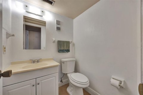 Copropriété à vendre à Tampa, Floride: 1 chambre, 63.17 m2 № 1344679 - photo 16