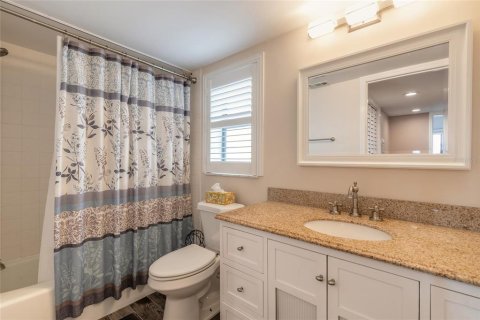 Condo in Palm Bay, Florida, 3 bedrooms  № 1344681 - photo 21