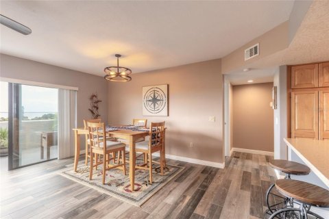 Condo in Palm Bay, Florida, 3 bedrooms  № 1344681 - photo 12