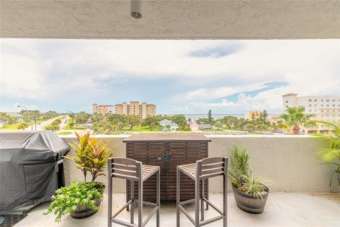 Condo in Palm Bay, Florida, 3 bedrooms  № 1344681 - photo 22