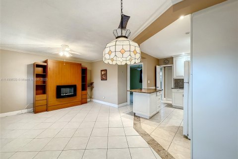 Condominio en venta en Dania Beach, Florida, 1 dormitorio, 52.4 m2 № 908321 - foto 6