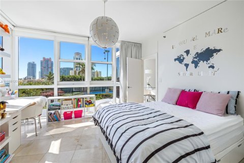 Copropriété à vendre à Miami Beach, Floride: 2 chambres, 143.81 m2 № 1385751 - photo 13