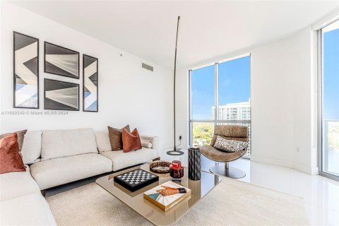 Copropriété à vendre à North Miami Beach, Floride: 3 chambres, 206.71 m2 № 1385709 - photo 4