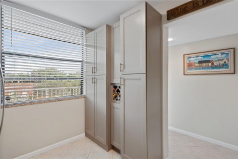 Condo in Davie, Florida, 2 bedrooms  № 1385754 - photo 7