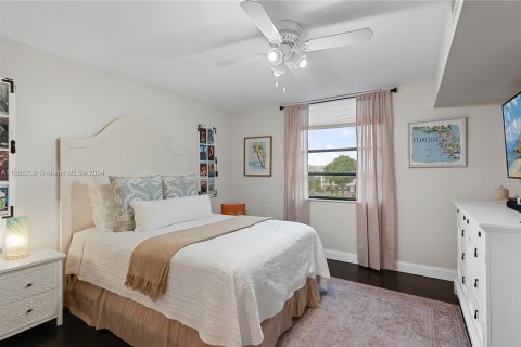 Copropriété à vendre à Davie, Floride: 2 chambres, 128.67 m2 № 1385754 - photo 13