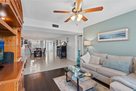 Copropriété à vendre à Davie, Floride: 2 chambres, 128.67 m2 № 1385754 - photo 11