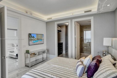 Condominio en venta en Bal Harbour, Florida, 3 dormitorios, 263.75 m2 № 1119389 - foto 7