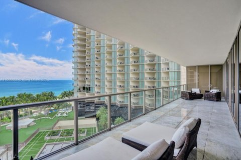 Condominio en venta en Bal Harbour, Florida, 3 dormitorios, 263.75 m2 № 1119389 - foto 3