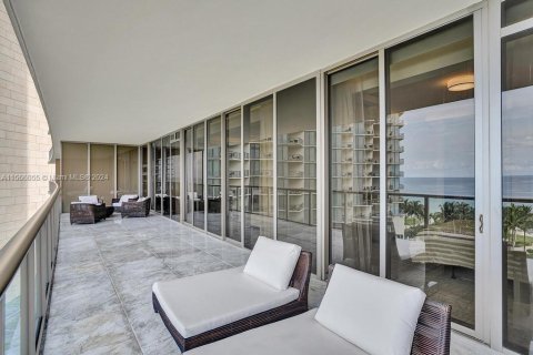 Condominio en venta en Bal Harbour, Florida, 3 dormitorios, 263.75 m2 № 1119389 - foto 4