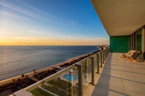 Copropriété à vendre à Key Biscayne, Floride: 4 chambres, 442.4 m2 № 1352127 - photo 1