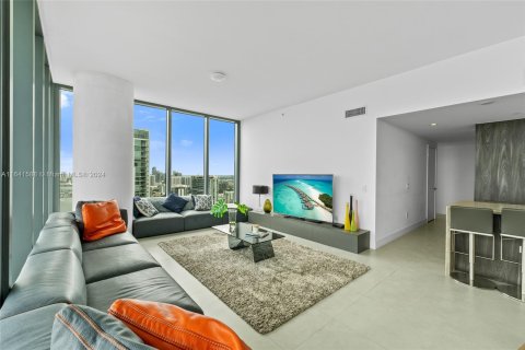 Condominio en venta en Miami, Florida, 3 dormitorios, 151.8 m2 № 1325931 - foto 14