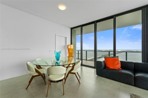 Condominio en venta en Miami, Florida, 3 dormitorios, 151.8 m2 № 1325931 - foto 10