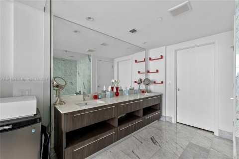 Condominio en venta en Miami, Florida, 3 dormitorios, 151.8 m2 № 1325931 - foto 24