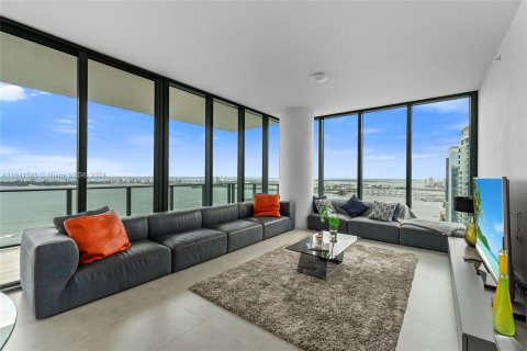 Condominio en venta en Miami, Florida, 3 dormitorios, 151.8 m2 № 1325931 - foto 12