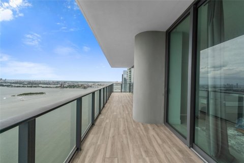 Condominio en venta en Miami, Florida, 3 dormitorios, 151.8 m2 № 1325931 - foto 16