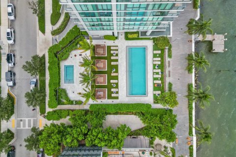 Condominio en venta en Miami, Florida, 3 dormitorios, 151.8 m2 № 1325931 - foto 7