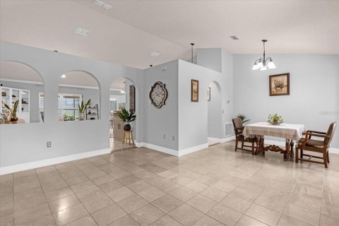 Villa ou maison à vendre à Kissimmee, Floride: 4 chambres, 158.31 m2 № 1261902 - photo 7