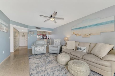 Copropriété à vendre à Punta Gorda, Floride: 2 chambres, 72.46 m2 № 1308602 - photo 17