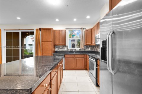 Adosado en venta en Cooper City, Florida, 3 dormitorios, 118.91 m2 № 1391841 - foto 6