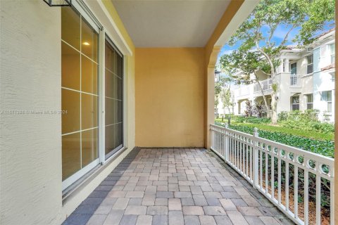 Townhouse in Cooper City, Florida 3 bedrooms, 118.91 sq.m. № 1391841 - photo 19