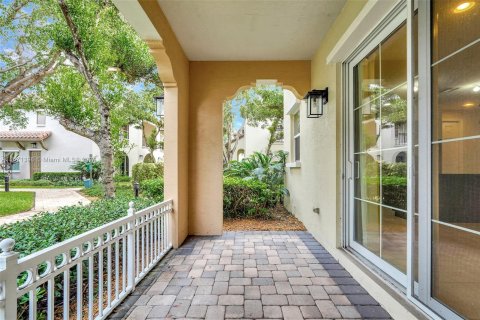 Townhouse in Cooper City, Florida 3 bedrooms, 118.91 sq.m. № 1391841 - photo 21