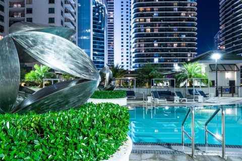 Condo in Miami, Florida, 1 bedroom  № 1391872 - photo 23