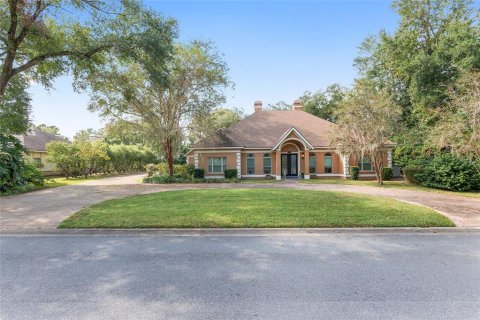 Villa ou maison à vendre à Ocala, Floride: 4 chambres, 323.76 m2 № 1425325 - photo 3