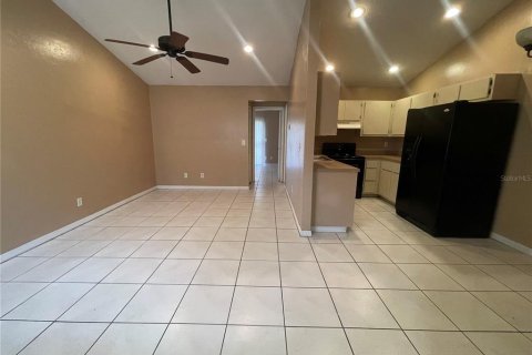 Adosado en venta en Gainesville, Florida, 2 dormitorios, 76.18 m2 № 1358317 - foto 6