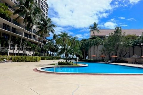 Condo in Miami, Florida, 1 bedroom  № 1237467 - photo 16