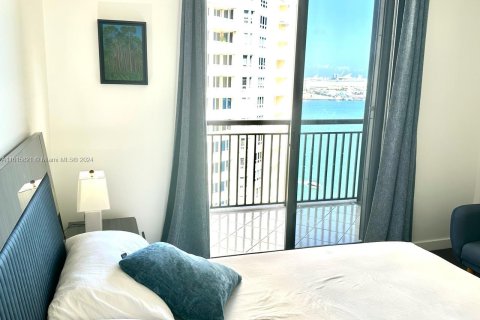 Condo in Miami, Florida, 1 bedroom  № 1237467 - photo 7