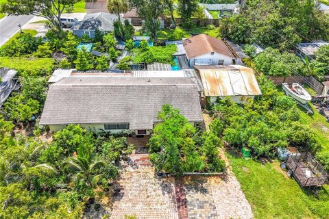 Casa en venta en Saint Petersburg, Florida, 3 dormitorios, 135.27 m2 № 1335847 - foto 3