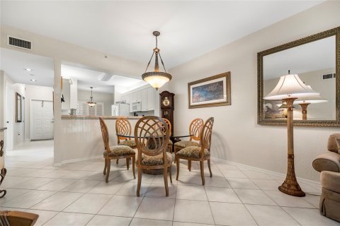 Condo in Tamarac, Florida, 2 bedrooms  № 788639 - photo 24