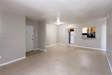 Condominio en venta en Doral, Florida, 2 dormitorios, 98.48 m2 № 1175644 - foto 28