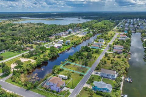 Terreno en venta en Hernando Beach, Florida № 1351321 - foto 4