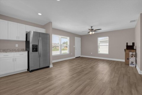 Appartement à louer à Winter Haven, Floride: 2 chambres, 83.98 m2 № 1351320 - photo 11