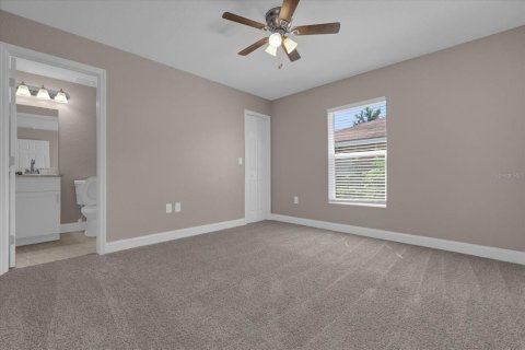 Apartment in Winter Haven, Florida 2 bedrooms, 83.98 sq.m. № 1351320 - photo 18