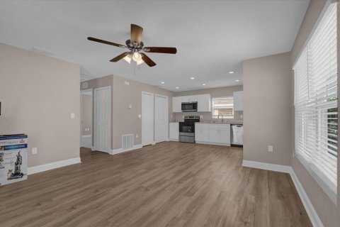 Appartement à louer à Winter Haven, Floride: 2 chambres, 83.98 m2 № 1351320 - photo 12