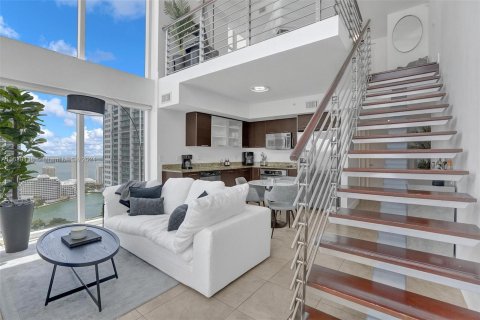 Copropriété à vendre à Miami, Floride: 2 chambres, 117.71 m2 № 1291533 - photo 5