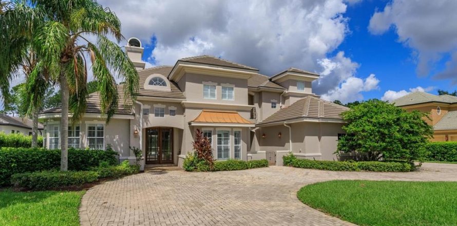 Casa en Orlando, Florida 5 dormitorios, 605.63 m2 № 1352400