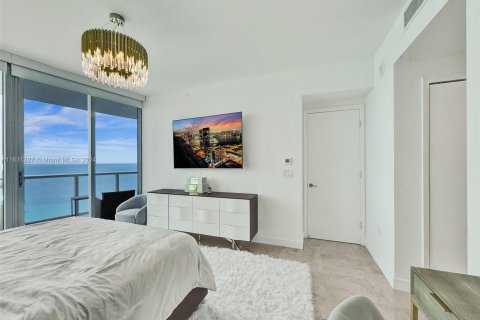 Condo in Sunny Isles Beach, Florida, 1 bedroom  № 1291901 - photo 18