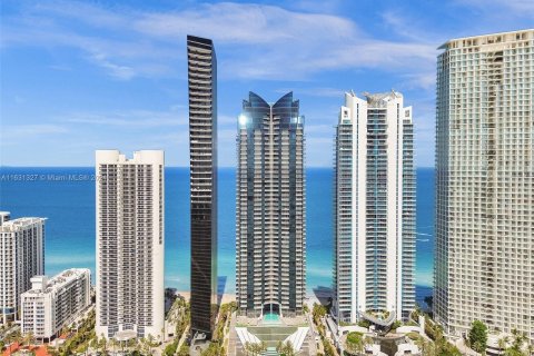 Condo in Sunny Isles Beach, Florida, 1 bedroom  № 1291901 - photo 8